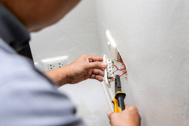 Best Residential Electrician Services  in North Aurora, IL